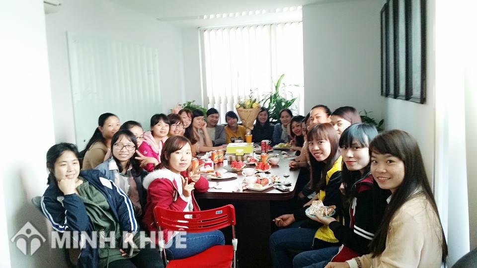 Công ty Luật Minh Khuê tổ chức mừng mùng 8/3 cho nữ nhân viên công ty