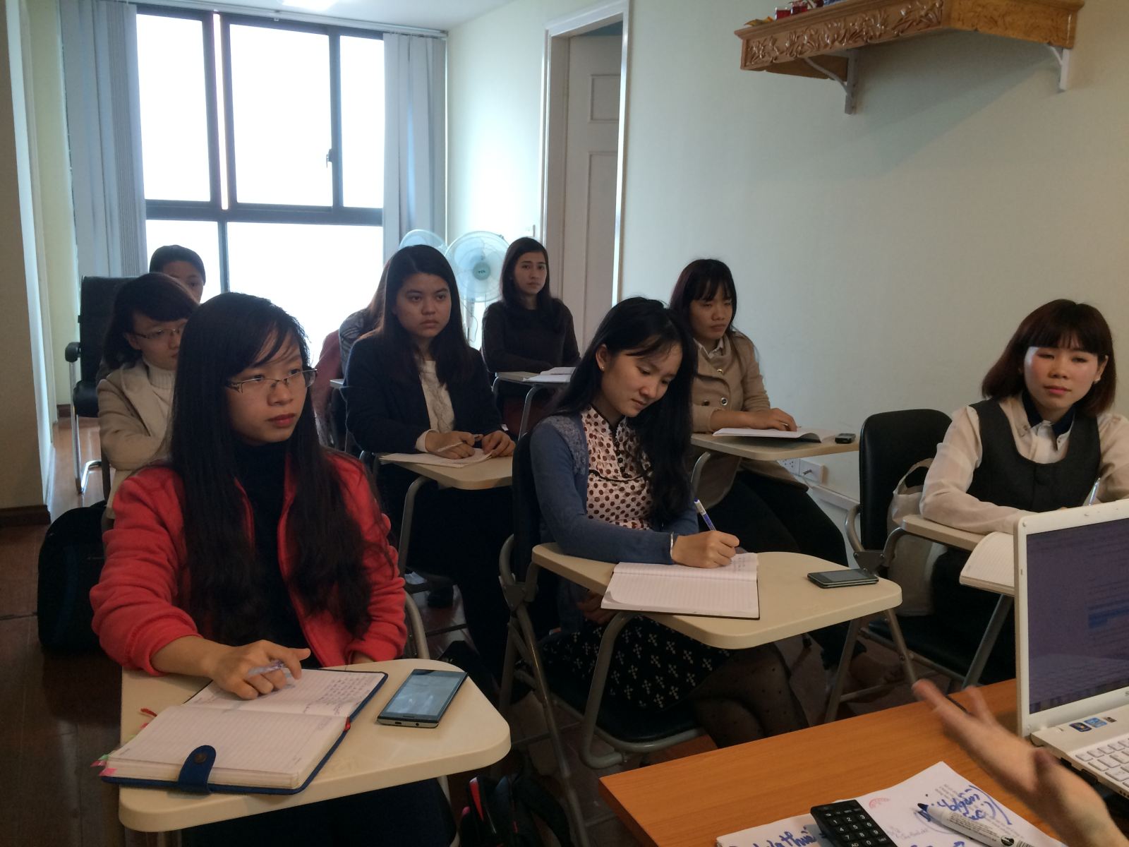 Buổi tập huấn chính sách thuế hiện hành của Công ty Luật Minh Khuê tháng 3 năm 2016