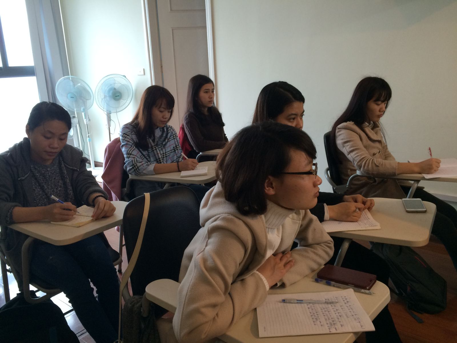 Buổi tập huấn chính sách thuế hiện hành của Công ty Luật Minh Khuê tháng 3 năm 2016