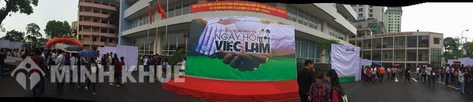 Không gian ngày hội việc làm