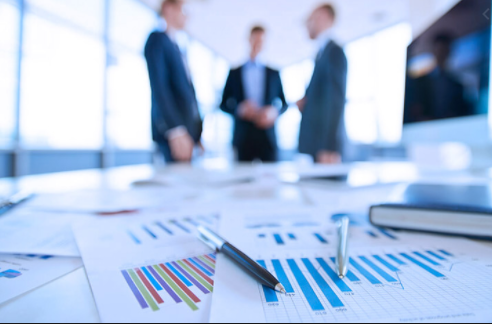 Hành vi lựa chọn nhà thầu không đủ điều kiện năng lực phải chịu trách nhiệm thế nào?