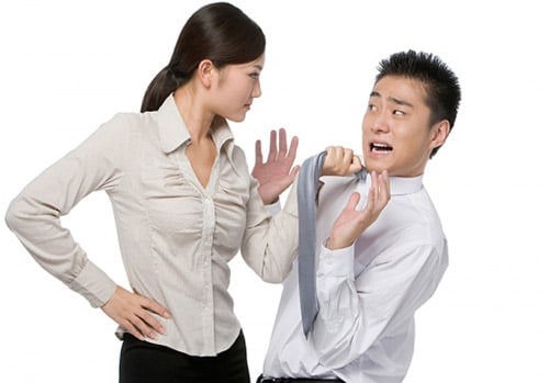 Ba nguyên nhân dẫn đến ghen tuông mù quáng trong tình yêu