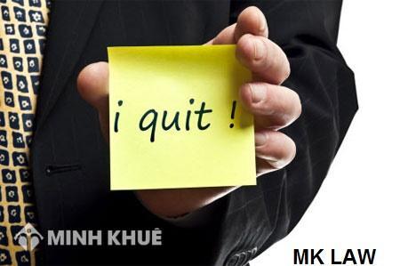 Công ty không duyệt đơn thì em có thể đơn phương chấm dứt công việc không ?