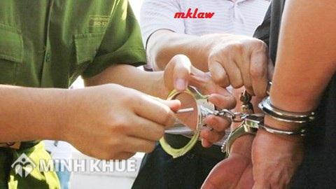 Điều kiện để thay đổi biện pháp ngăn chặn đối với người có hành vi phạm tội là gì?