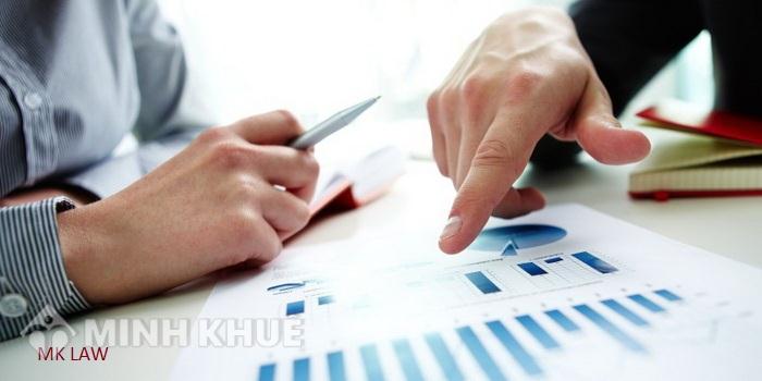 Có cần khai báo thuế và làm đăng kí kinh doanh khi mở cửa hàng bán phụ kiện điện thoại không?