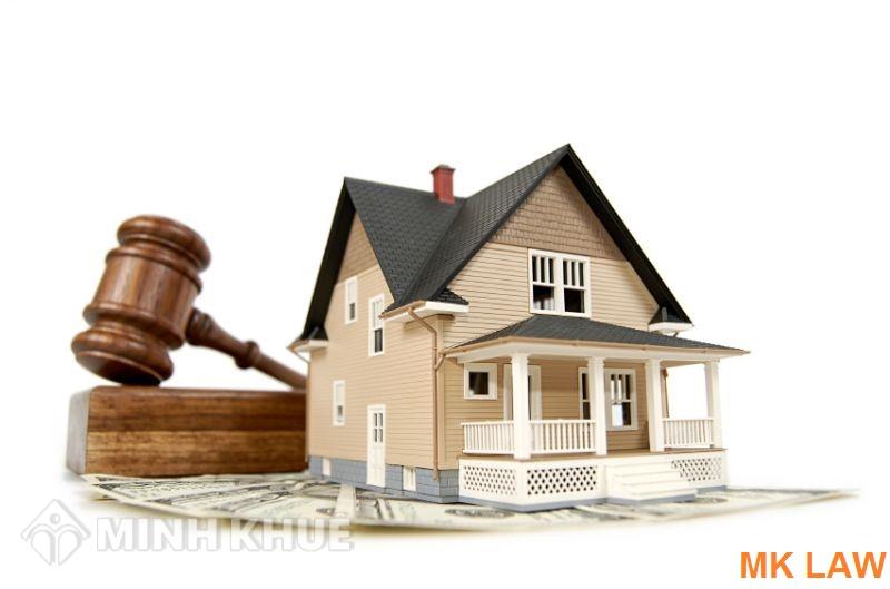 Đòi lại tiền đền bù đất từ người sử dụng