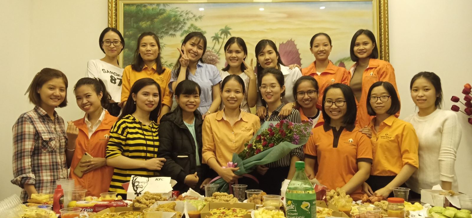 Công ty Luật Minh Khuê chào mừng ngày Phụ nữ Việt Nam 20 tháng 10 năm 2018