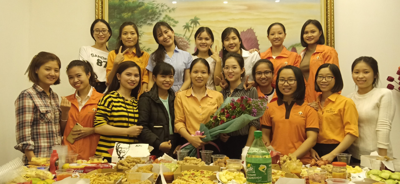 Công ty Luật Minh Khuê chào mừng ngày Phụ nữ Việt Nam 20 tháng 10 năm 2018