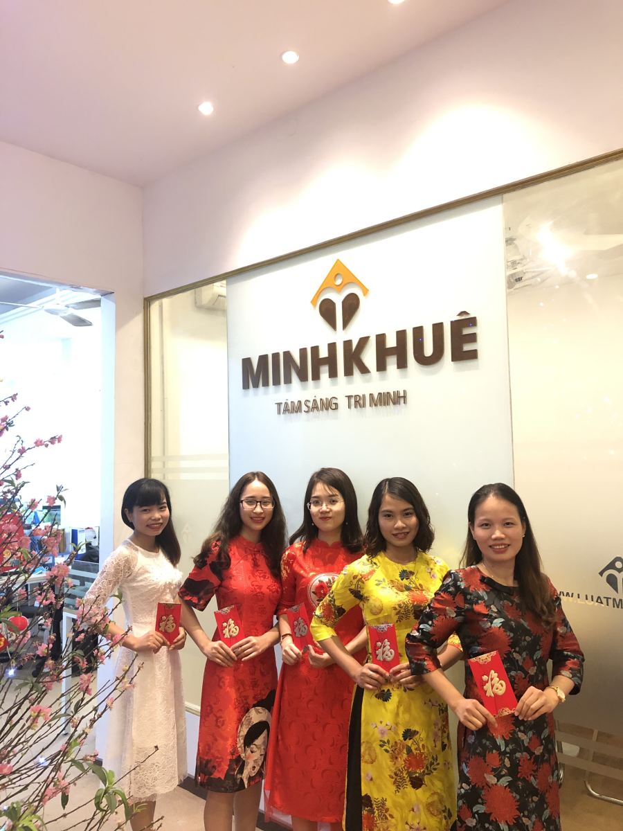 Luật Minh Khuê khai Xuân Kỷ Hợi năm 2019