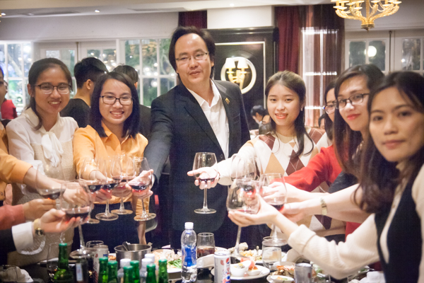 Những hình ảnh kỷ niệm của Tất niên năm 2018 của Công ty Luật Minh Khuê
