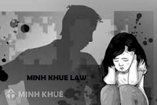 Hành vi hiếp dâm trẻ em?