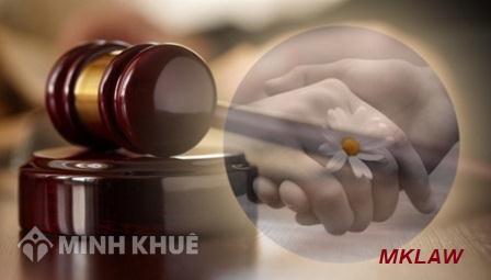 Chung sống như vợ chồng khi chưa đủ tuổi có bị kết án?