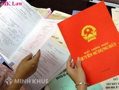 Tư vấn đính chính giấy chứng nhận quyền sử dụng đất cấp năm 2006 ?