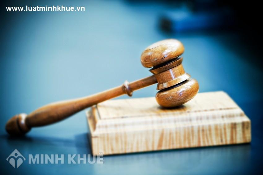 Công an giải quyết vụ cướp tài sản như vậy đúng không ?