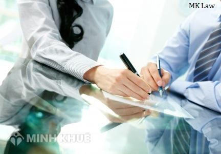Yêu cầu người lao động nghỉ việc là đúng hay sai ?