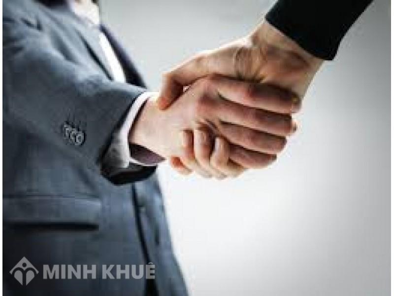Mượn tài khoản người khác bán hàng có trái pháp luật ?