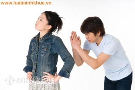 Ly hôn và thủ tục sang tên cửa hàng kinh doanh ?