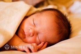 Khi đã chấm dứt việc nuôi con nuôi thì mọi quyền lợi, nghĩa vụ liên quan cũng chấm dứt. Đúng hay sai?
