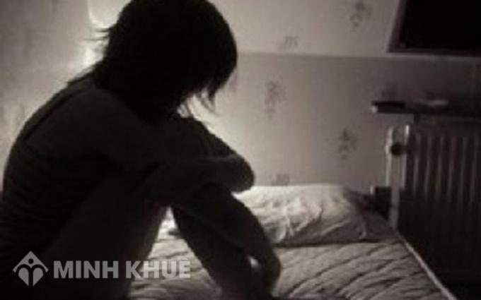 Bị hiếp dâm nhưng chưa thành thì có quyền viết đơn tố cáo được không ? có xử lý hình sự được không ?