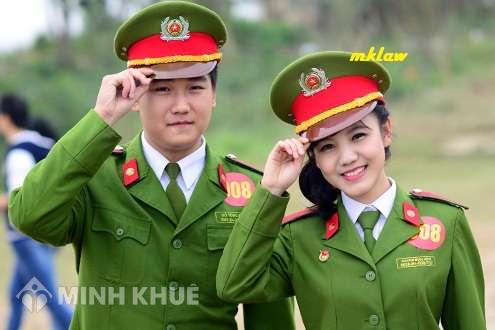Bố có tiền án, tiền sự thì con có được thi vào các trường quân sự không ?