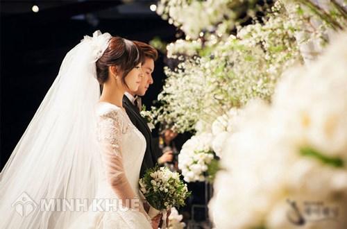 Bỏ vợ đã cưới nhưng chưa đăng ký kết hôn để lấy người khác thì có phạm luật không ?