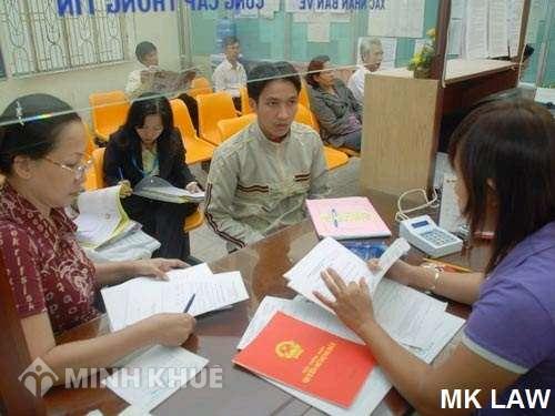 Cấp giấy chứng nhận quyền sử dụng đất đối với đất chuyển nhượng bằng giấy viết tay ?