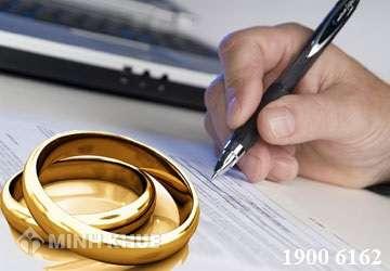 Chồng không ký đơn, vợ có được ly hôn hay không?