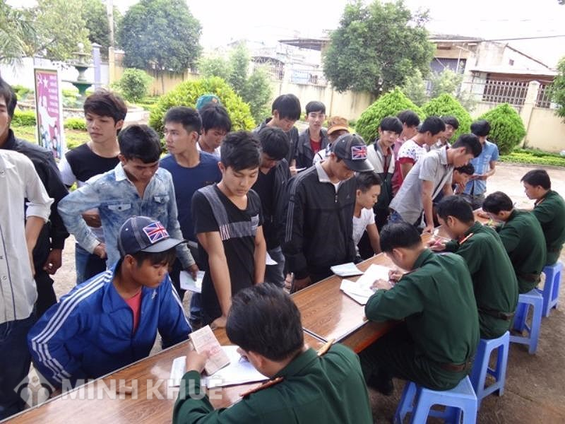 Chưa học hết lớp 6 có phải đi lính không ?