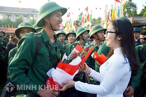 Chuyển nơi ở trong 03 năm có được tạm hoãn nghĩa vụ quân sự không?