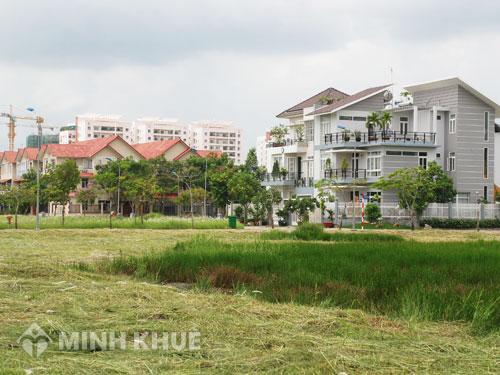 Có được phép xây dựng nhà trên đất nông nghiệp không ?