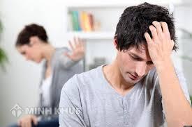 Có nên ly hôn khi chồng chỉ nghe lời mẹ chồng, chỉ nghĩ tới mẹ chồng chứ không quan tâm tới vợ ?