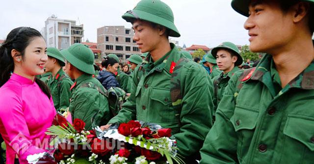 Có vợ và con nhỏ có phải tham gia nghĩa vụ quân sự không?