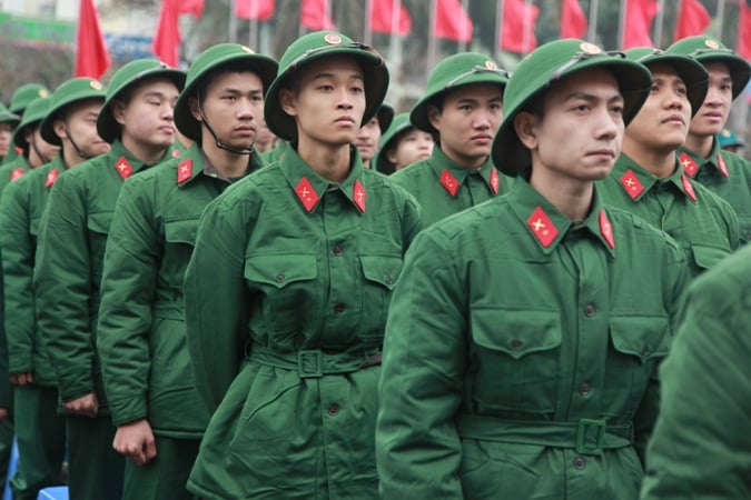 Điều kiện hoãn và miễn gọi nhập ngũ năm 2016 ?