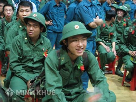 Điều kiện tiêu chuẩn tham gia nghĩa vụ quân sự theo luật nghĩa vụ quân sự mới ?