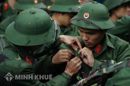 Độ tuổi và tiêu chuẩn công dân được gọi nhập ngũ theo quy định pháp luật hiện hành