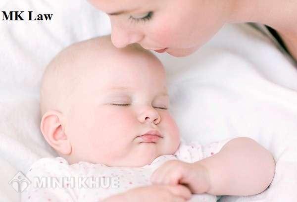 Đóng bảo hiểm 7 tháng thì sinh con có được hưởng chế độ thai sản ?