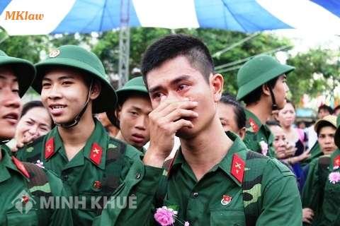 Giải quyết trường hợp em trai nhập ngũ nhưng bị viêm gan B ?