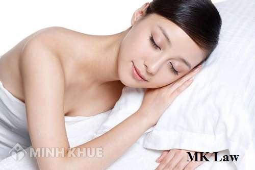 Giải quyết trường hợp nghỉ thai sản trùng vào ngày nghỉ lễ ?