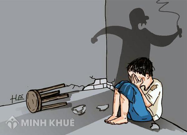 Người giúp việc hành hạ trẻ sơ sinh (1,5 tháng tuổi) ở Hà Nam có bị phạt tù hay không?