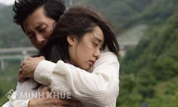 Hoang mang khi bị yêu cầu hủy hôn vì chưa ly hôn mà kết hôn với người khác ? Phải làm sao ?