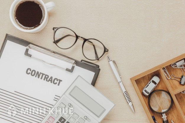 Hợp đồng thử việc 1 năm có đúng pháp luật ?