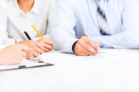 Hướng dẫn giải quyết tranh chấp đất đai khi ly hôn ?