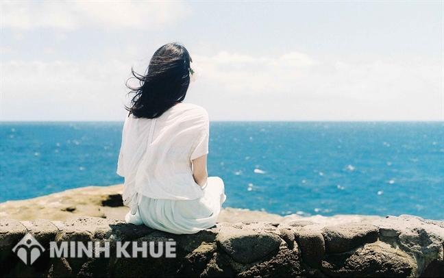 Ly hôn hơn 3 tháng (đã có thai khi đang ly hôn) thì cần làm gì để có quyền nuôi con ?
