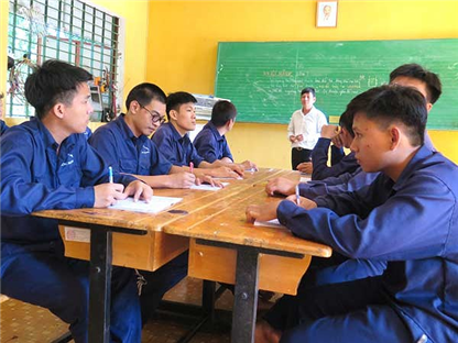 Làm thế nào đưa người vào trại cai nghiện ?