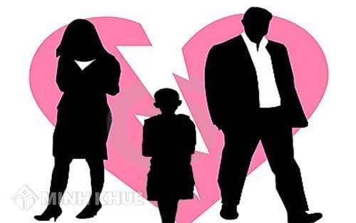 Ly hôn khi đang nuôi con nhỏ 22 tháng tuổi và đang mang thai tháng thứ 07?