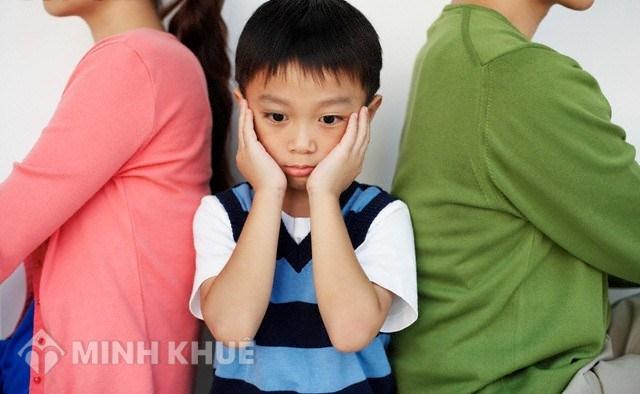 Ly hôn rồi có được thăm nom và chu cấp cho con không?
