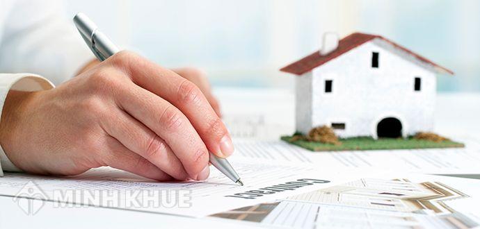 Mua đất chưa có sổ đỏ và bằng giấy tờ viết tay có hợp pháp không?