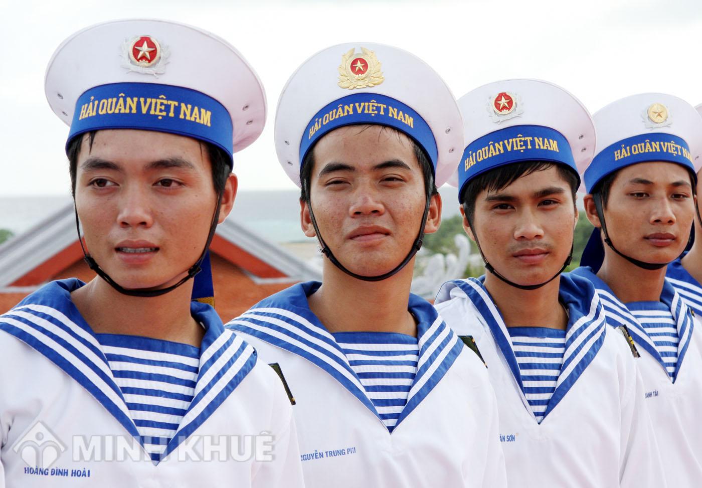 Nếu có tên trên danh sách trúng nghĩa vụ quân sự mà không đi có bị sao không ạ