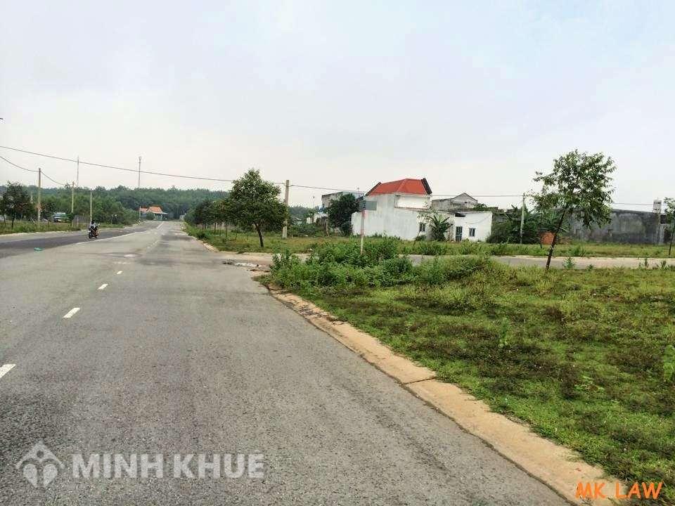 Nếu người được chia đất không có đất thổ cư thì khi làm thủ tục tách thửa có được nhà nước cấp đất thổ cư hay không? 