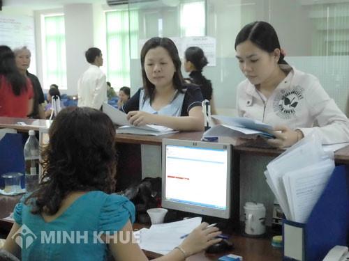 Đủ tuổi nghỉ hưu mà chưa đủ 20 năm đóng BHXH thì giải quyết ra sao ?
